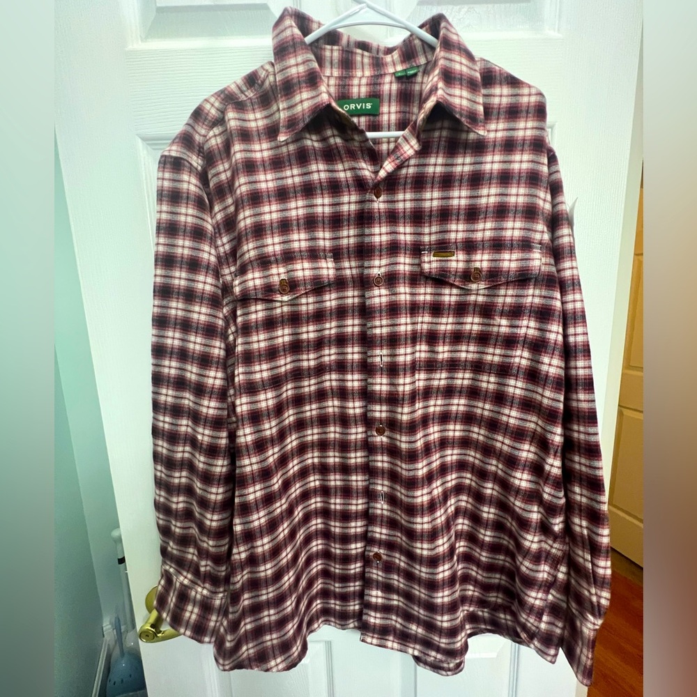 Men’s L Orvis plaid long sleeve button up.